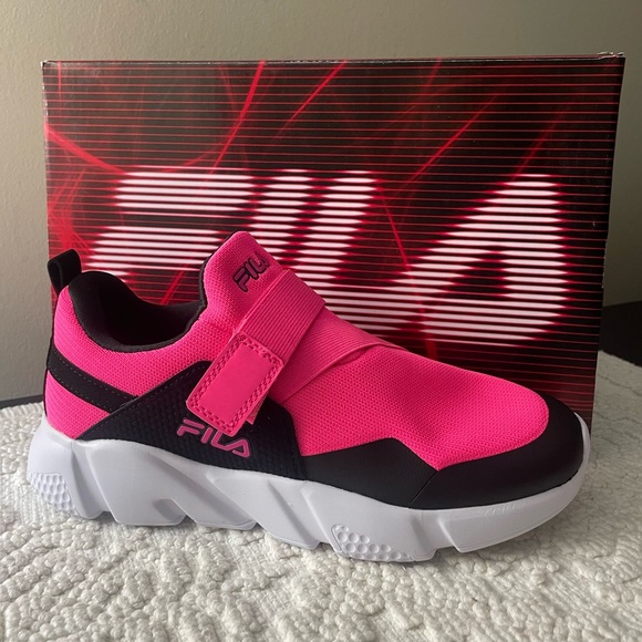 Girls FILA Vastra Shoes Various - Picture 2 of 8